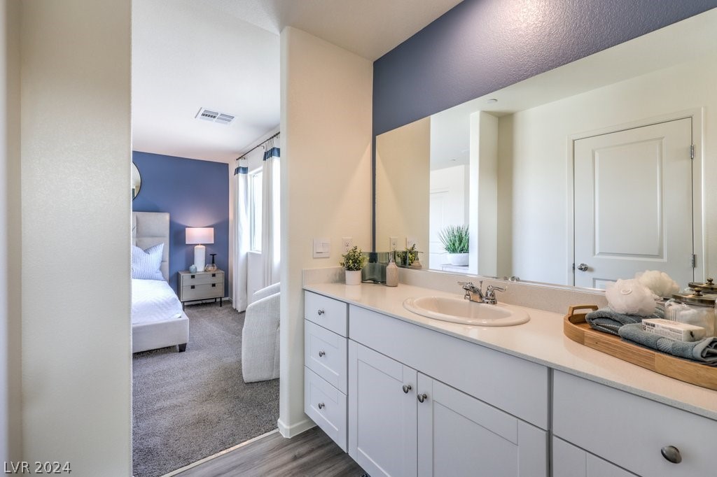 7870 Aurora Sky Street 512