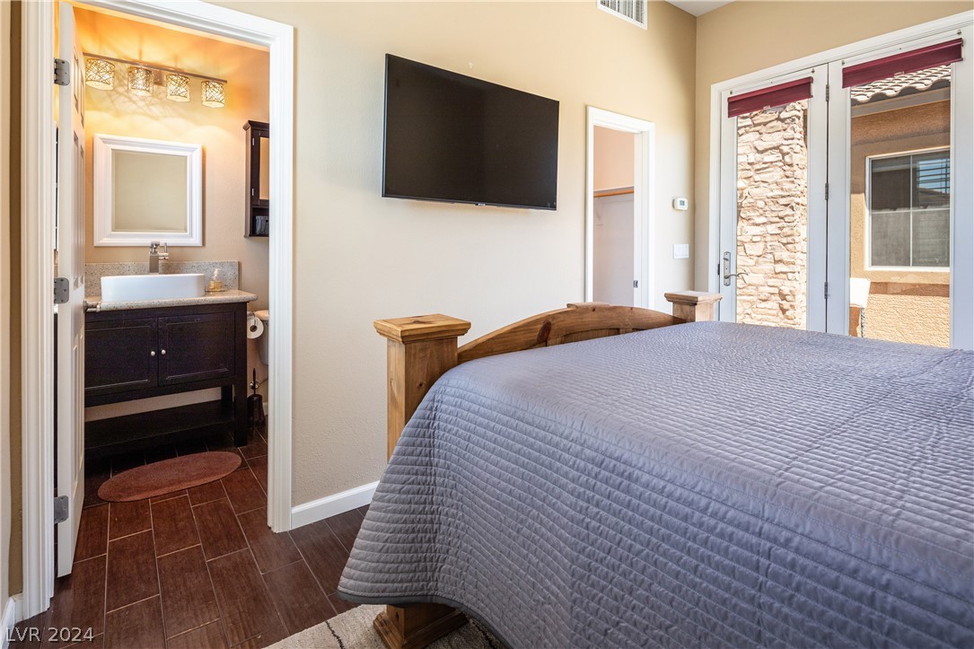 5290 La Terra Avenue