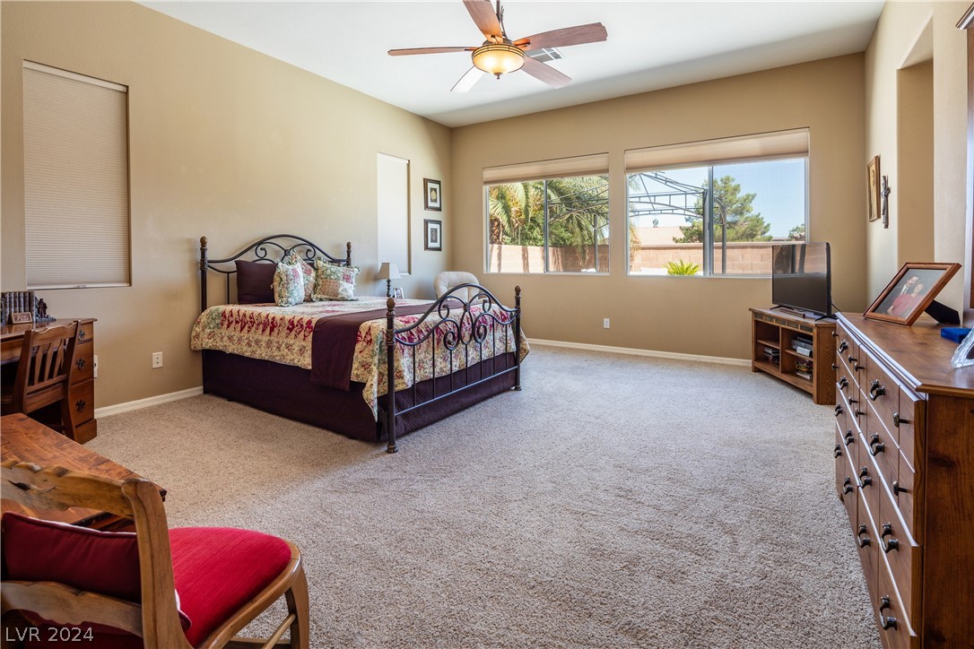 5290 La Terra Avenue