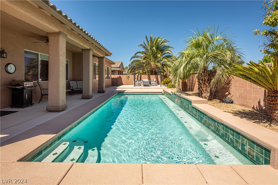 5290 La Terra Avenue