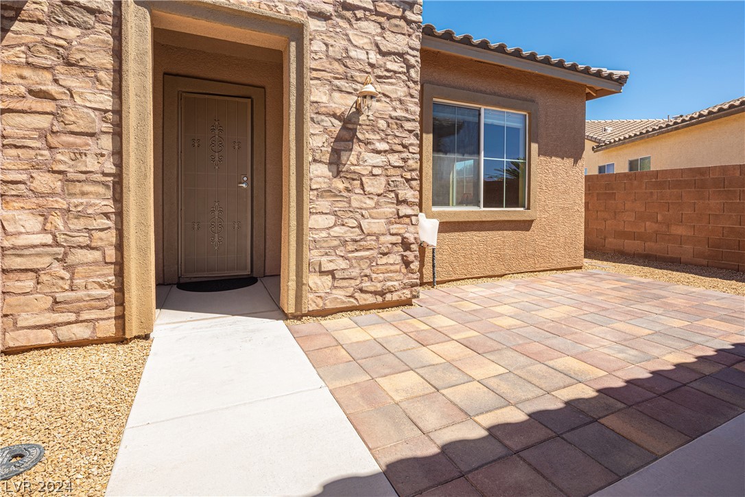 5290 La Terra Avenue