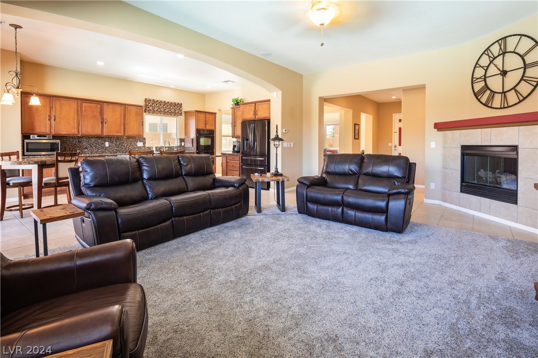 5290 La Terra Avenue