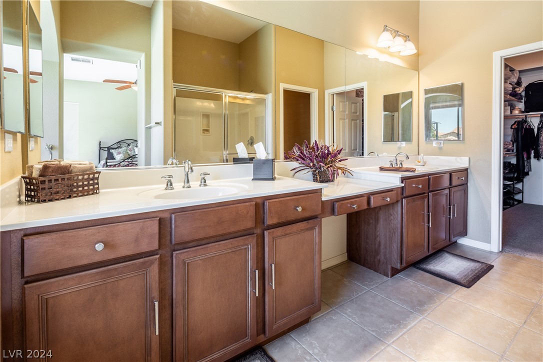 5290 La Terra Avenue