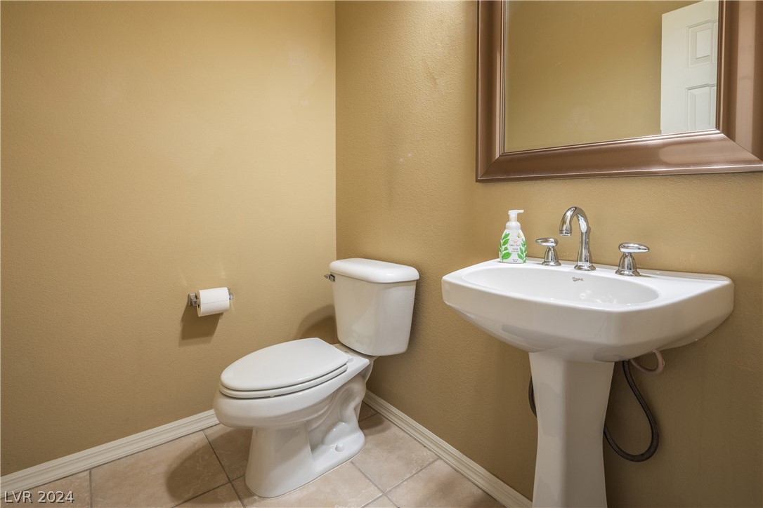 5290 La Terra Avenue