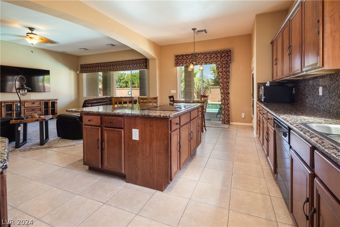 5290 La Terra Avenue