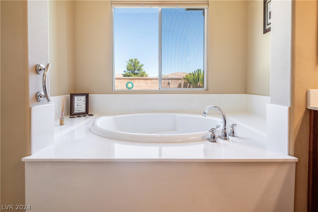 5290 La Terra Avenue