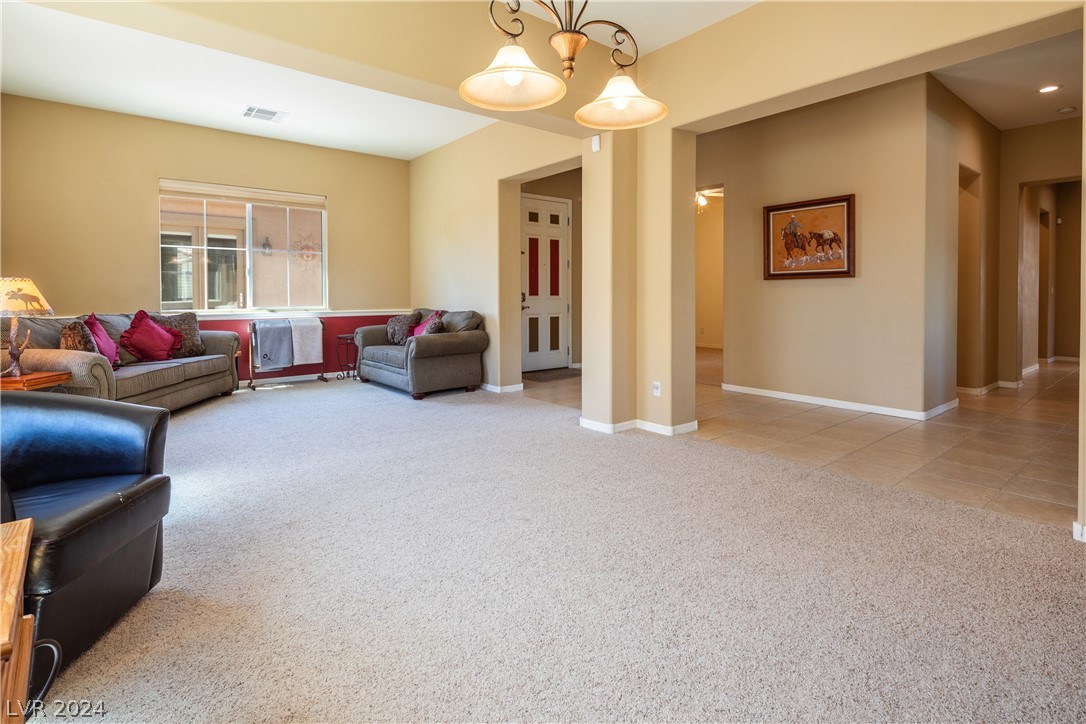 5290 La Terra Avenue