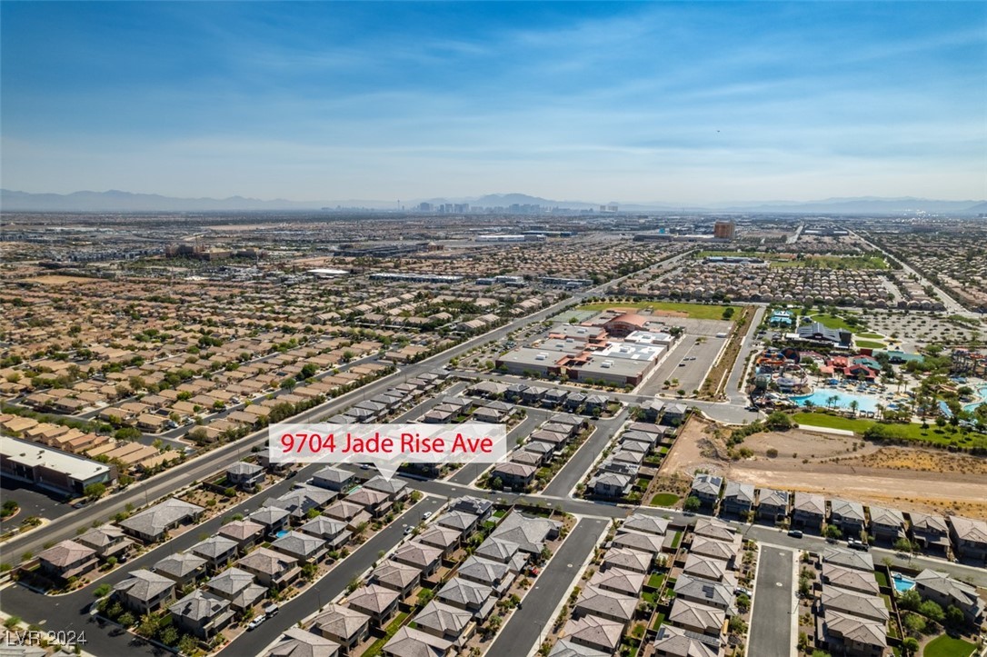 9704 Jade Rise Avenue