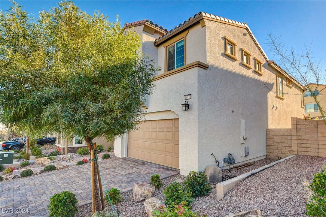 10031 Rams Leap Avenue