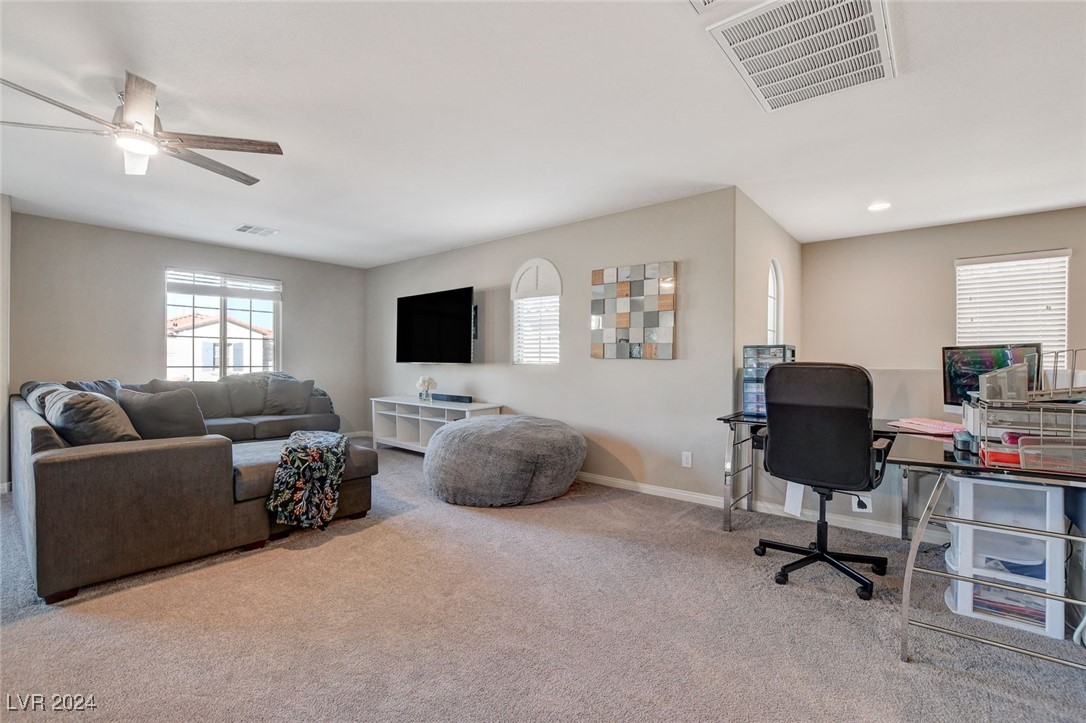10031 Rams Leap Avenue