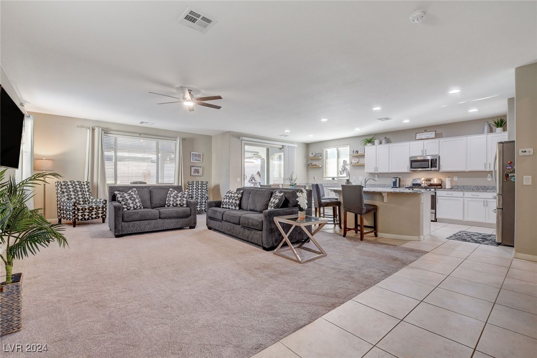10031 Rams Leap Avenue