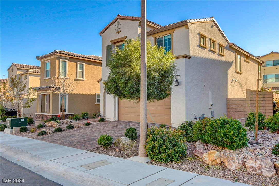 10031 Rams Leap Avenue