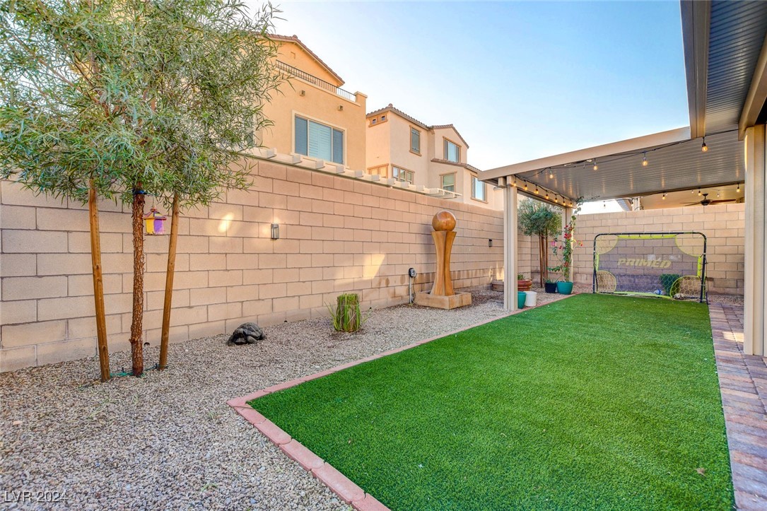 10031 Rams Leap Avenue