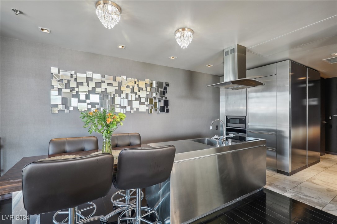 4381 West Flamingo Road 2801