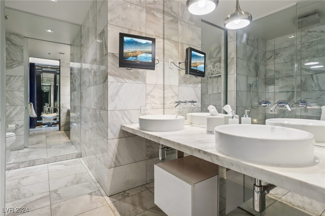 4381 West Flamingo Road 2801