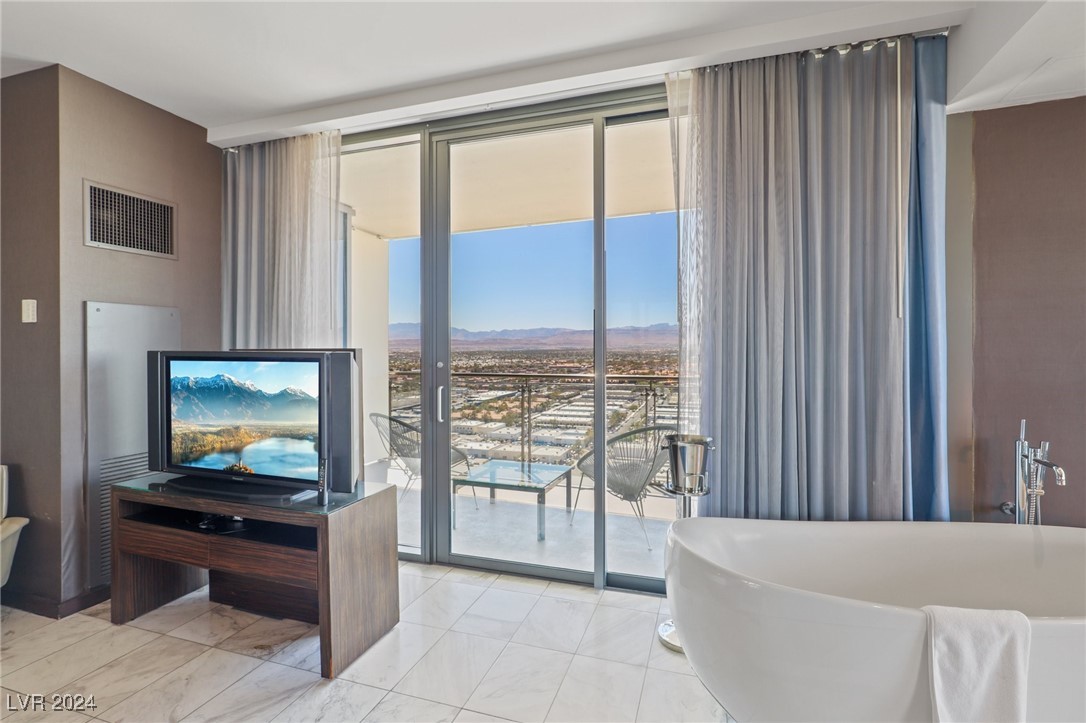 4381 West Flamingo Road 2801