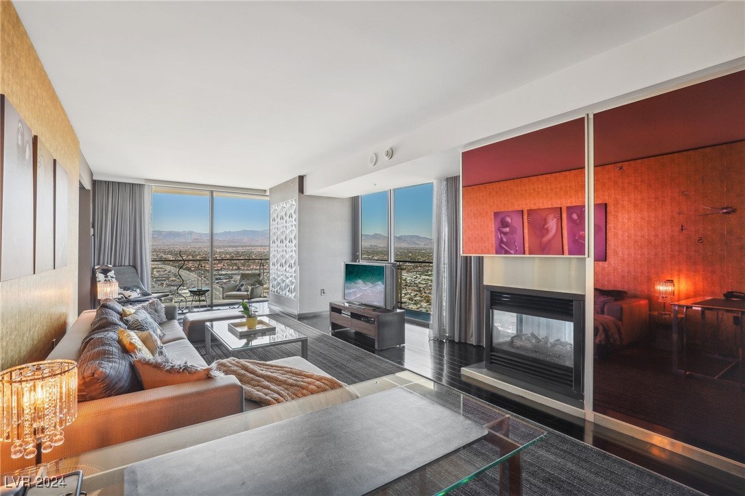 4381 West Flamingo Road 2801