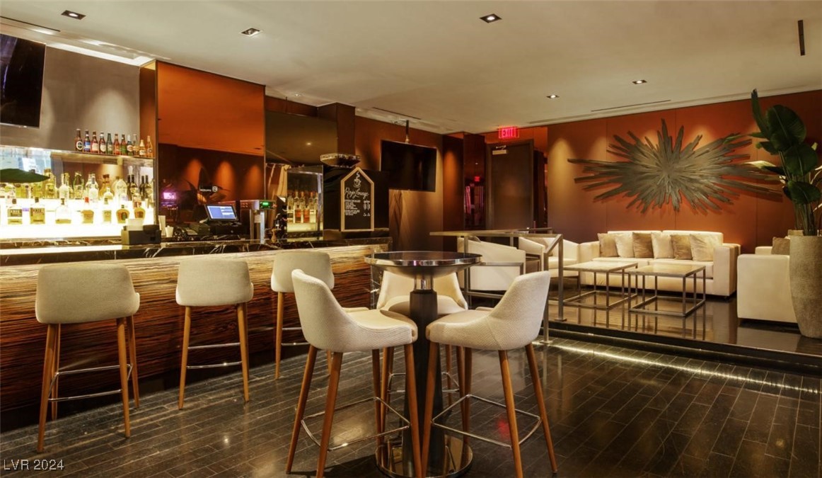 4381 West Flamingo Road 2801