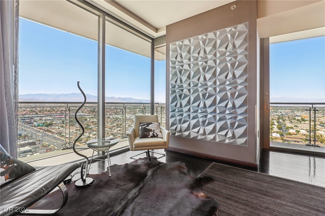 4381 West Flamingo Road 2801