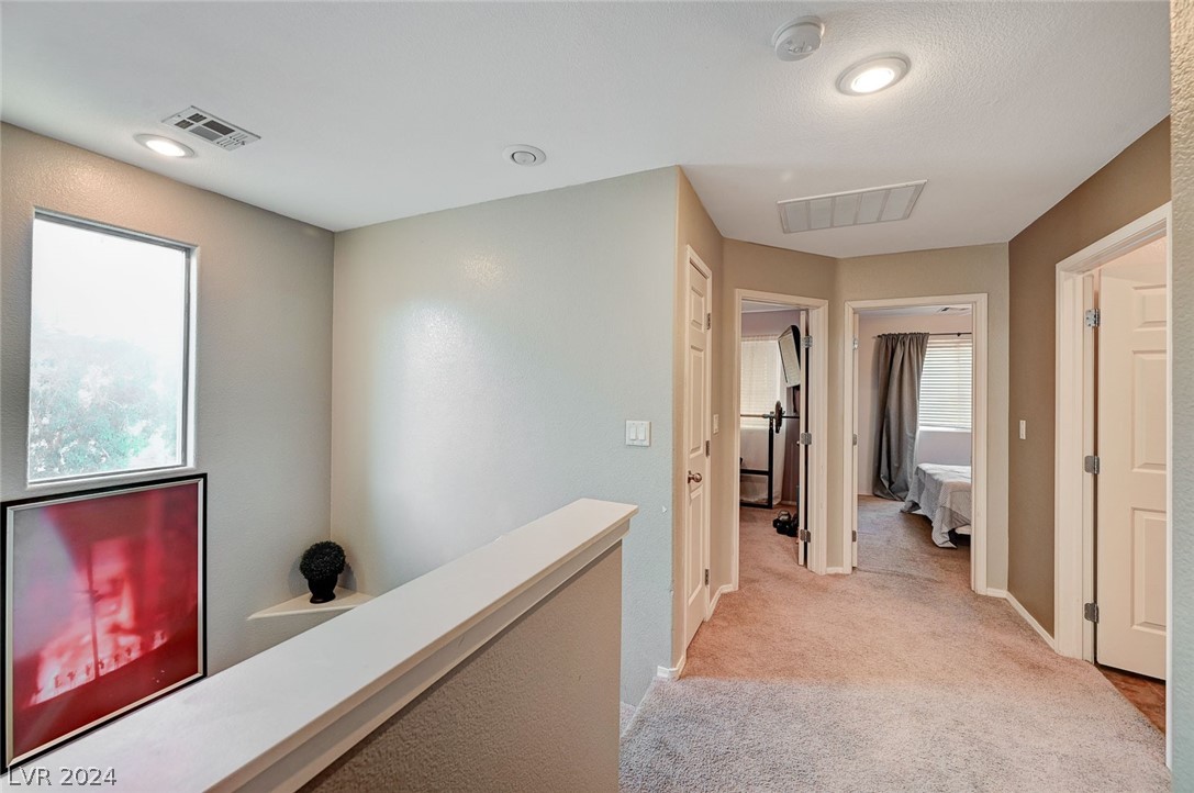 9349 Boulder Opal Avenue