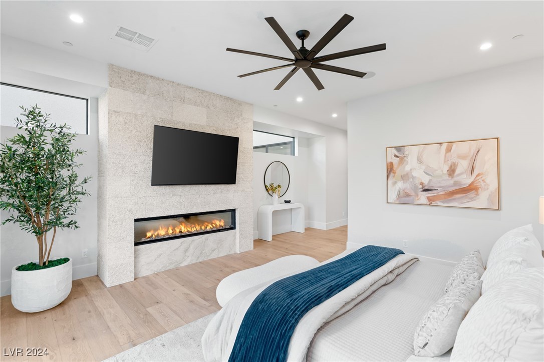 4398 Cameron Brook Court