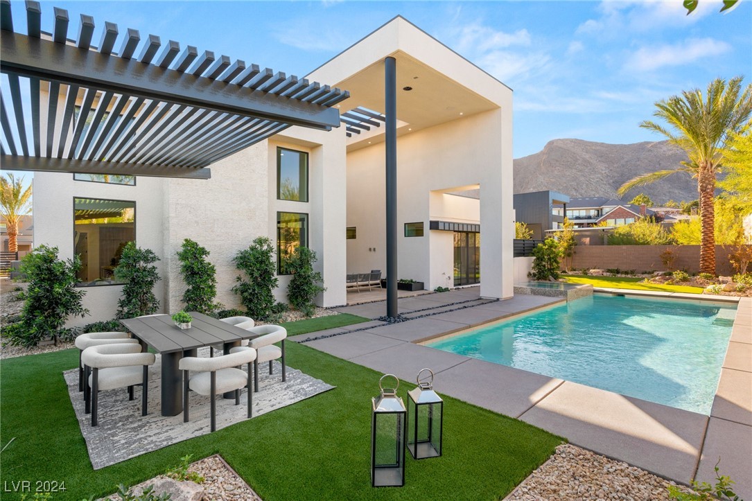 4398 Cameron Brook Court