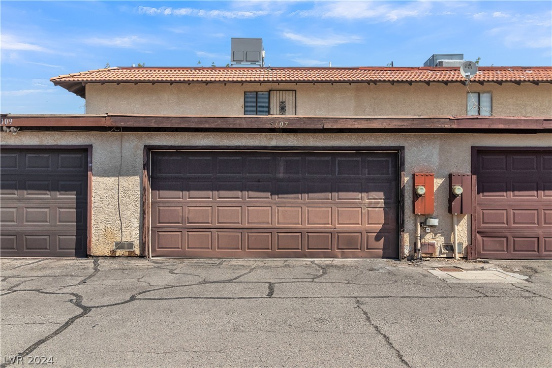 5107 Village Drive 0