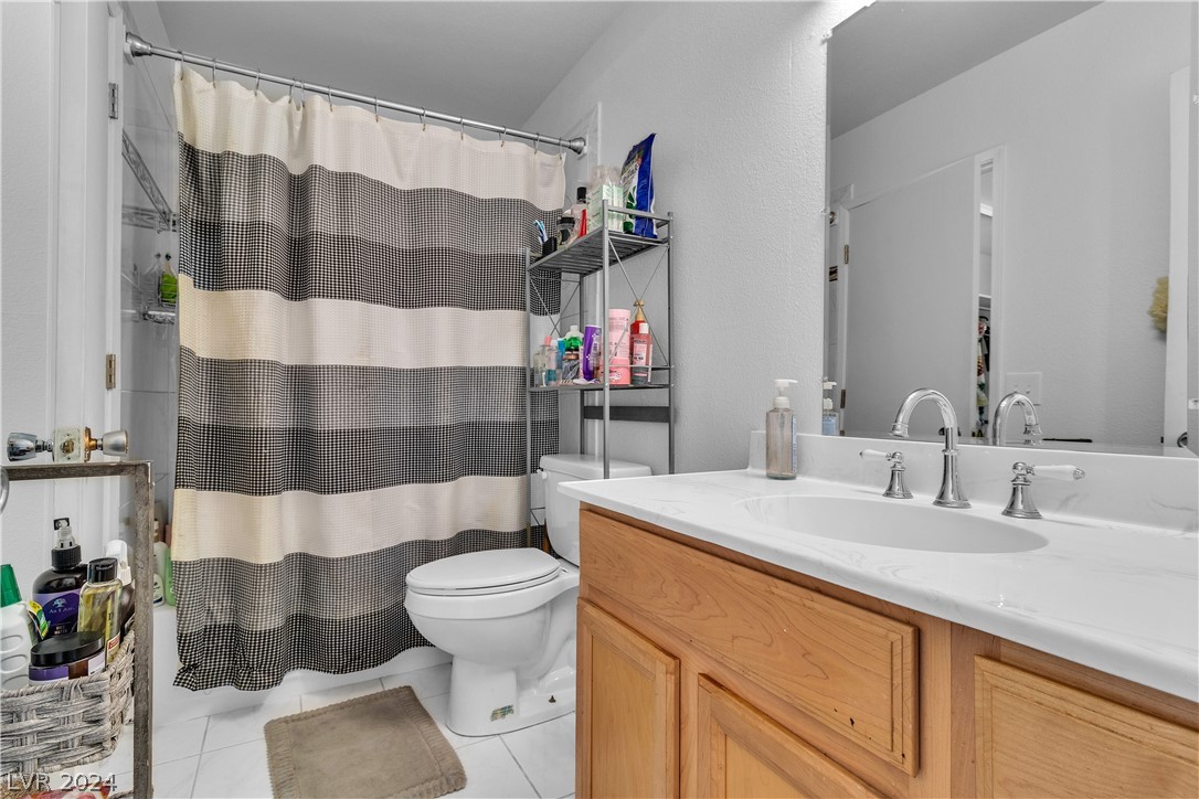 5107 Village Drive 0