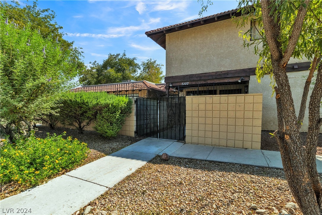5107 Village Drive 0