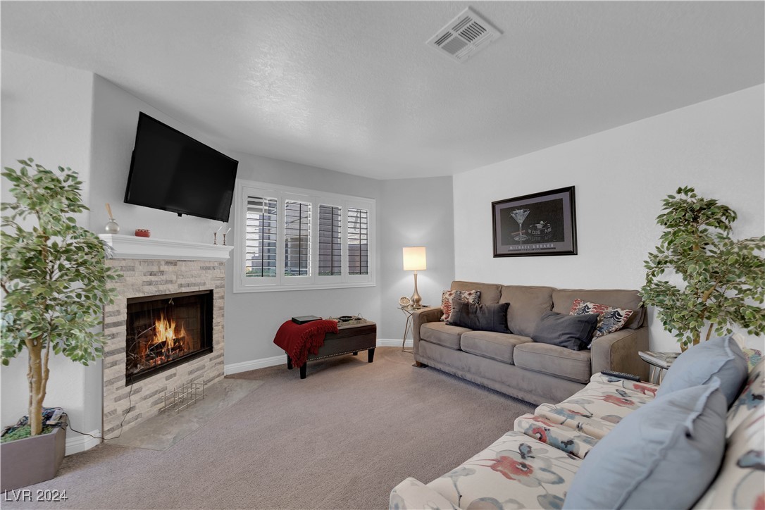5020 South Rainbow Boulevard 105
