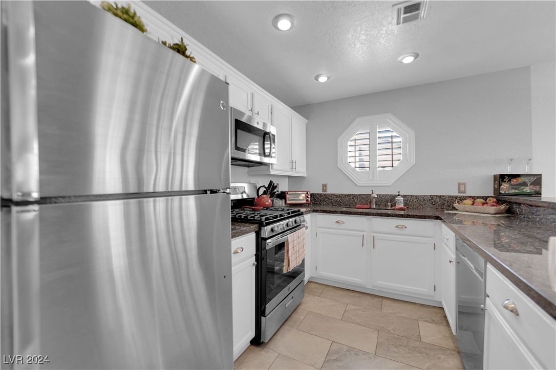 5020 South Rainbow Boulevard 105
