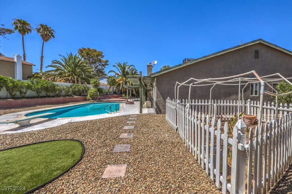 3929 Briarcrest Court