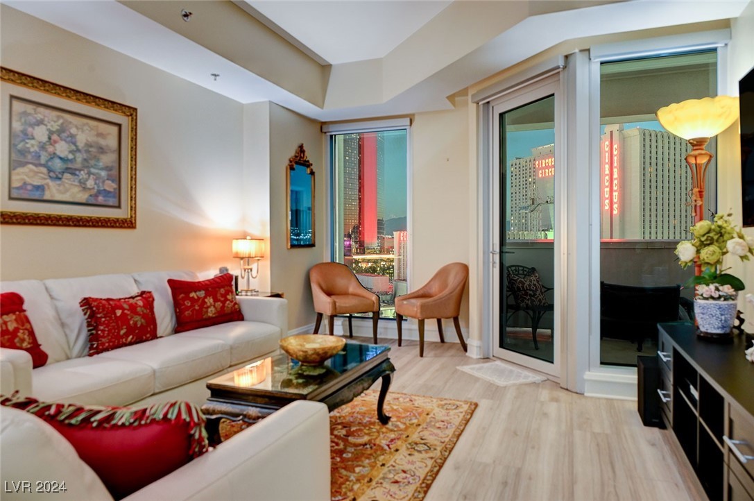2700 Las Vegas Boulevard 1111