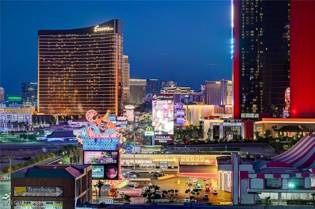 2700 Las Vegas Boulevard 1111