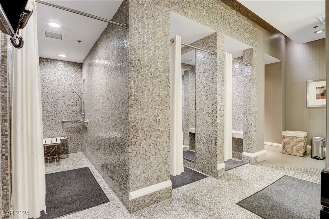2700 Las Vegas Boulevard 1111