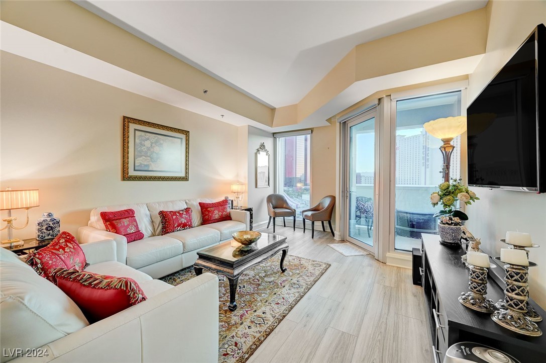 2700 Las Vegas Boulevard 1111