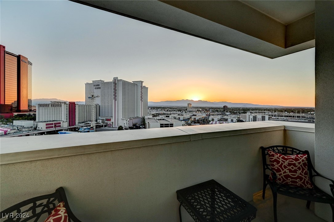 2700 Las Vegas Boulevard 1111