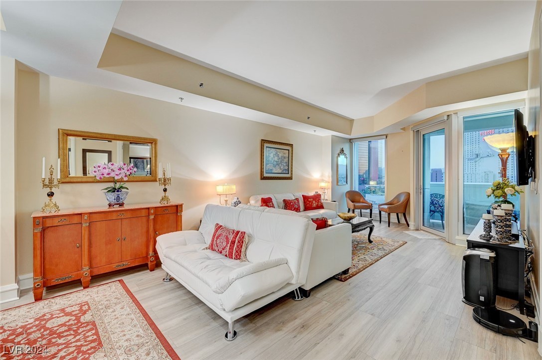 2700 Las Vegas Boulevard 1111