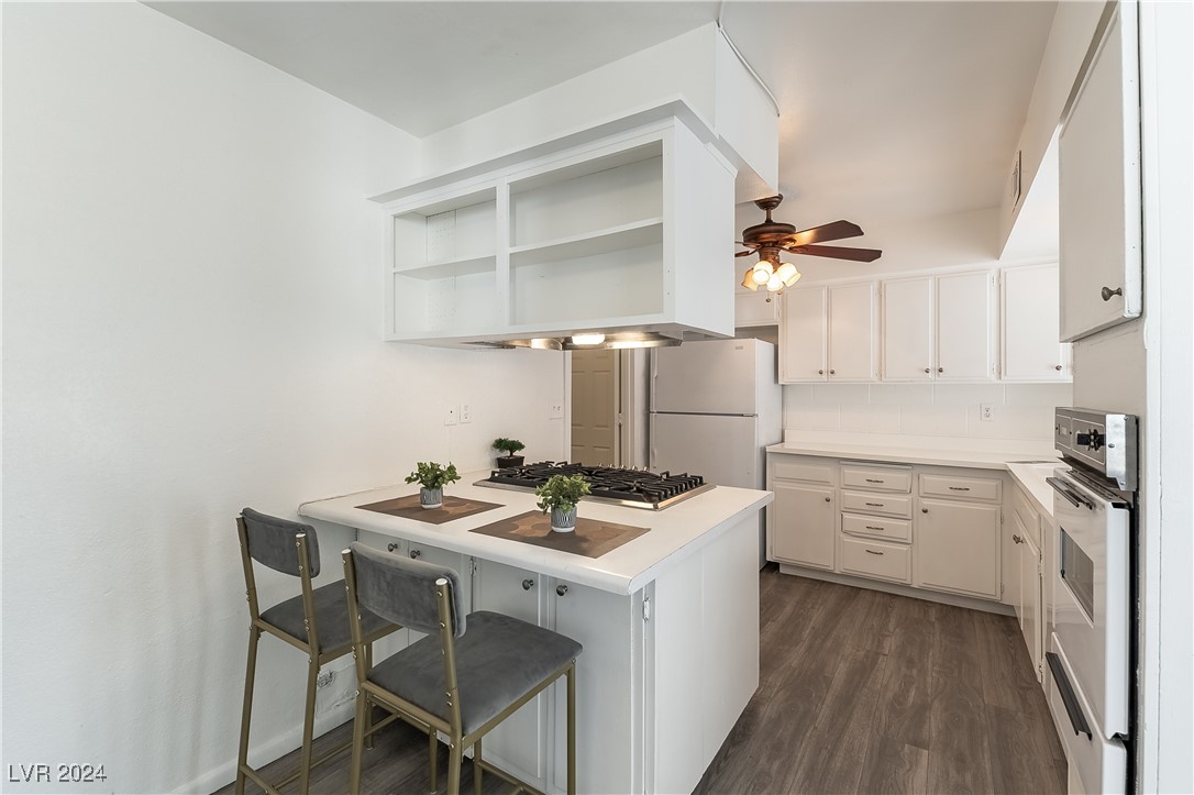 2441 Capistrano Avenue