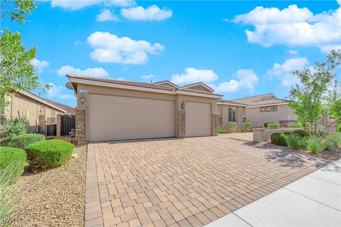 1109 Aubrey Springs Avenue