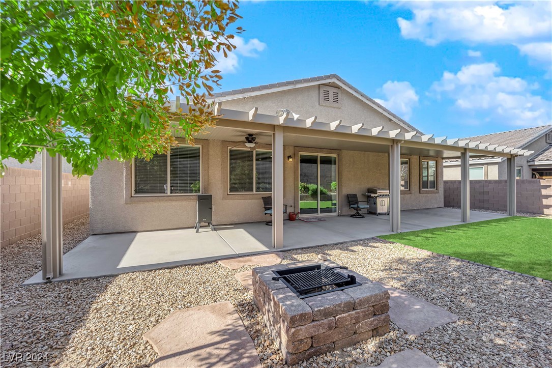 1109 Aubrey Springs Avenue