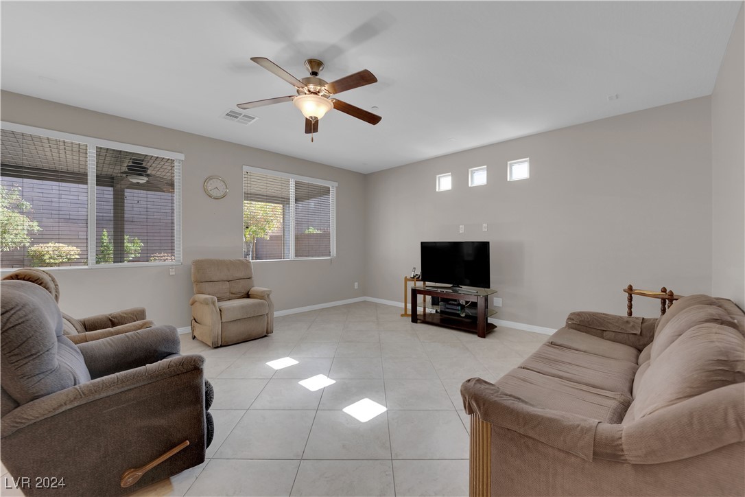 1109 Aubrey Springs Avenue