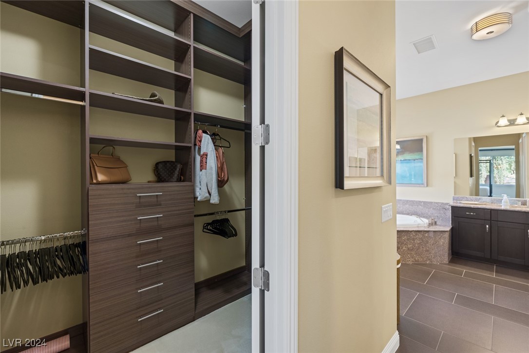 9676 Jamies Jewel Way