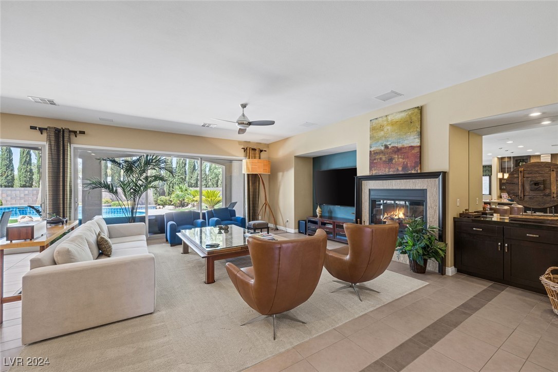 9676 Jamies Jewel Way