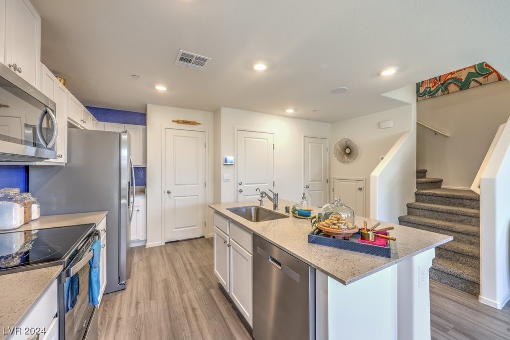 6029 Lily Garden St. Street 73