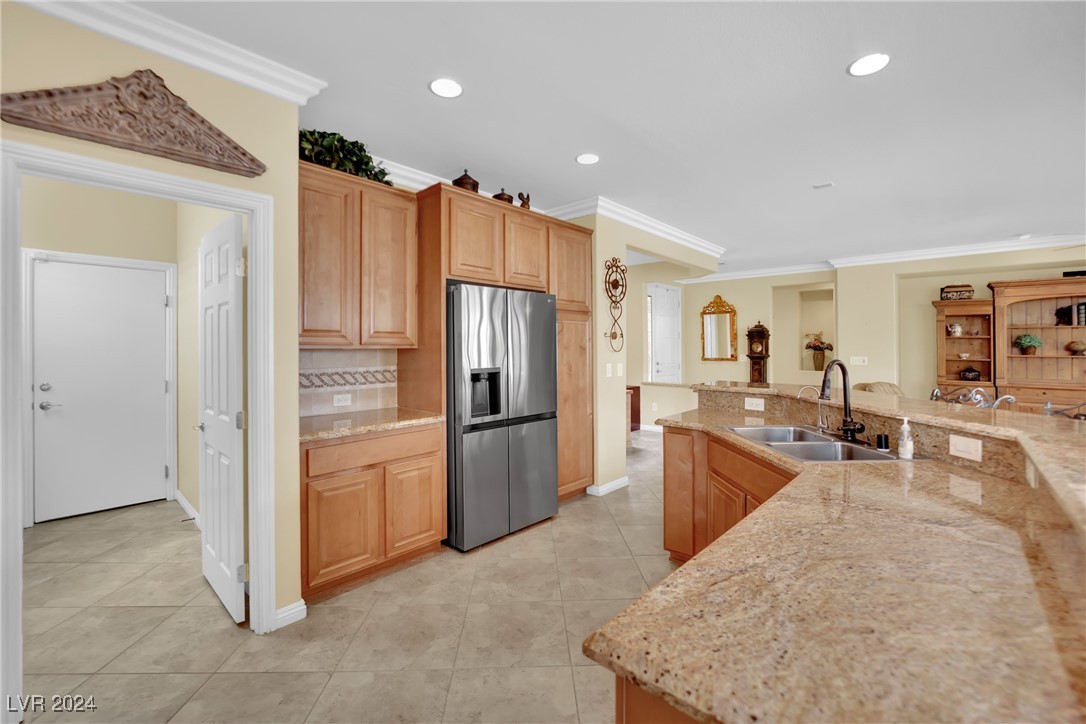 4560 Largo Cantata Street