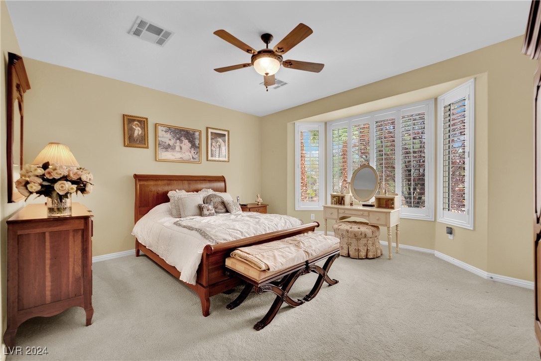4560 Largo Cantata Street