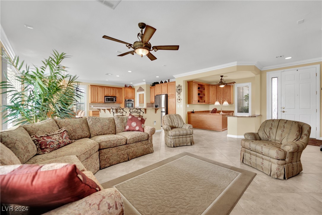 4560 Largo Cantata Street