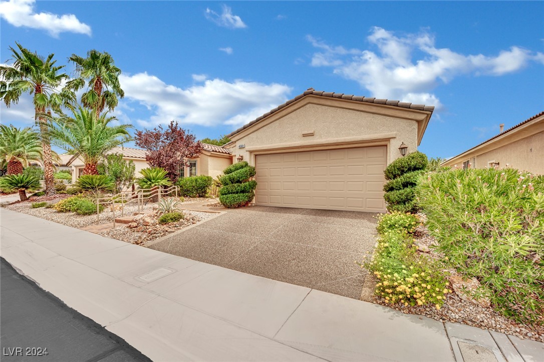 4560 Largo Cantata Street