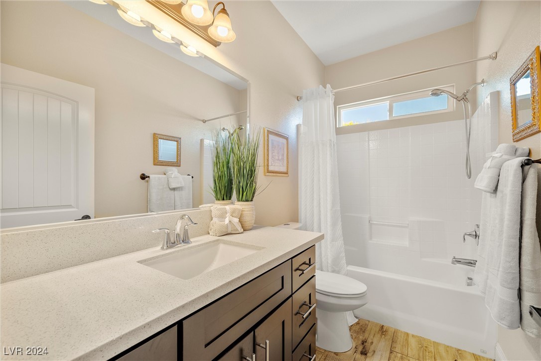 6981 Queenswood Court